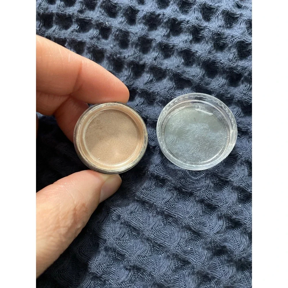 Tattoo Junkee Effects Loose Powder Eye Shadow Pigment In Shade Devoted